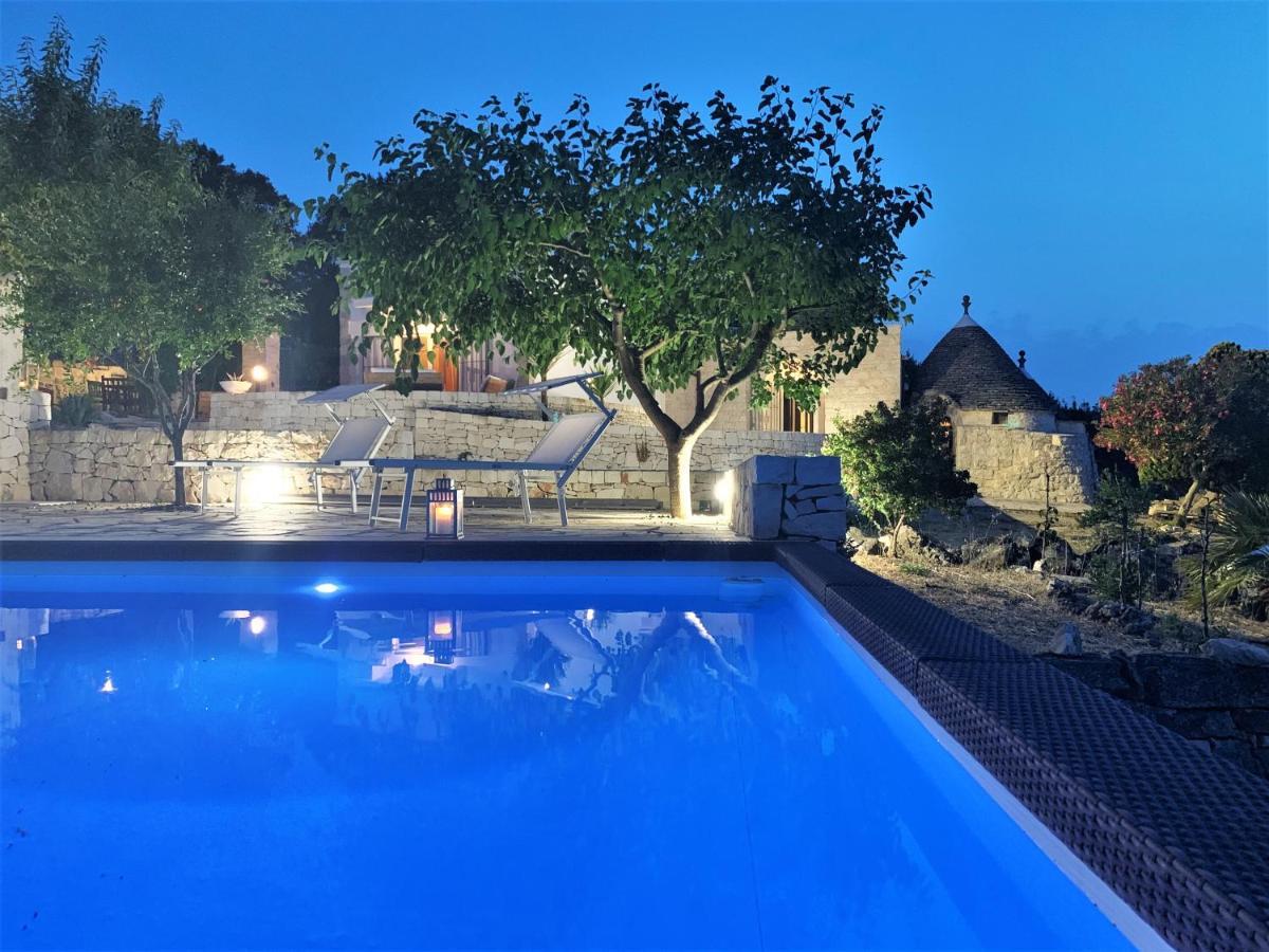 Villa Wepuglia - Trullo Sentimento à Martina Franca Extérieur photo